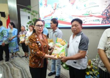 Pemkab Minahasa Terima Bantuan 450 Sak Beras. Wabup Vanda : Akan Diberikan  Kepada Masyarakat Yang Masuk Kriteria Dan Kurang Mampu 